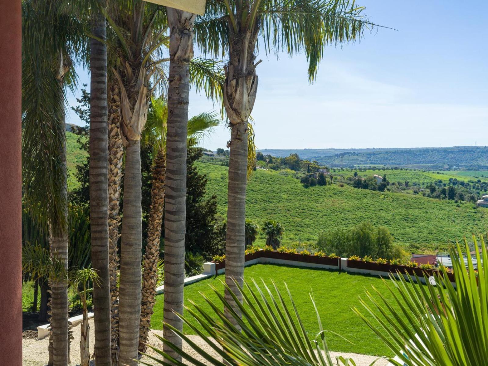 Villa Nunziatina Carlentini Esterno foto